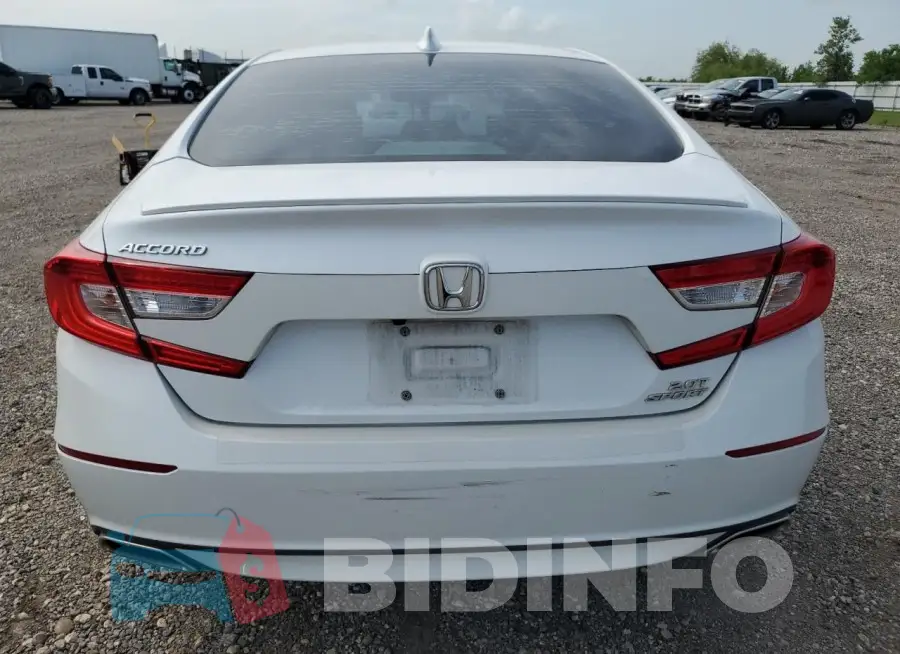 1HGCV2F32KA026335 Photo# 6