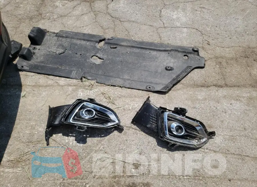 3KPC24A3XKE041317 Photo# 12