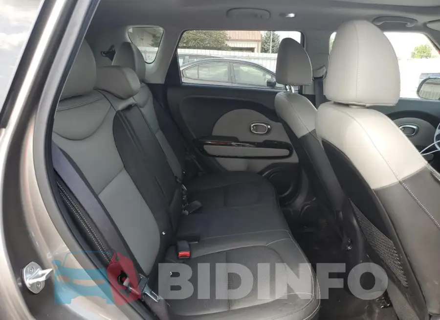 KNDJP3A5XJ7602117 Photo# 11
