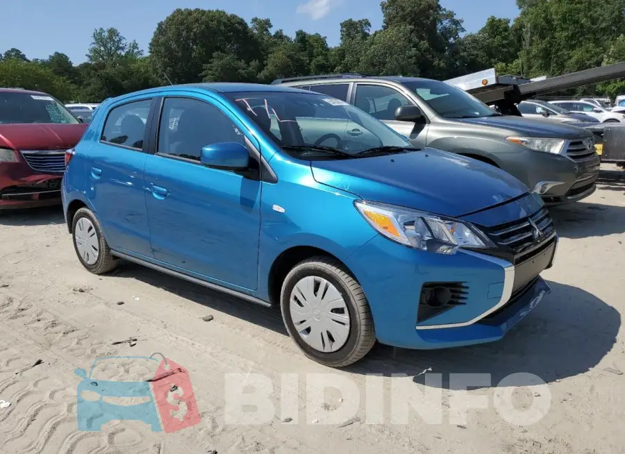 ML32AUHJ4RH008713 Photo# 4