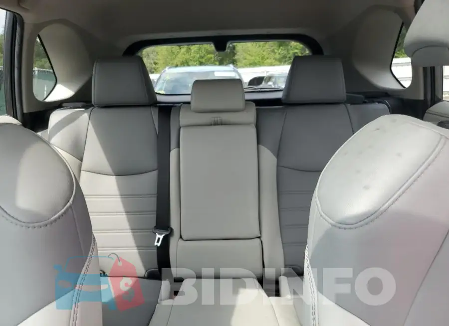 4T3D6RFV0MU058568 Photo# 10