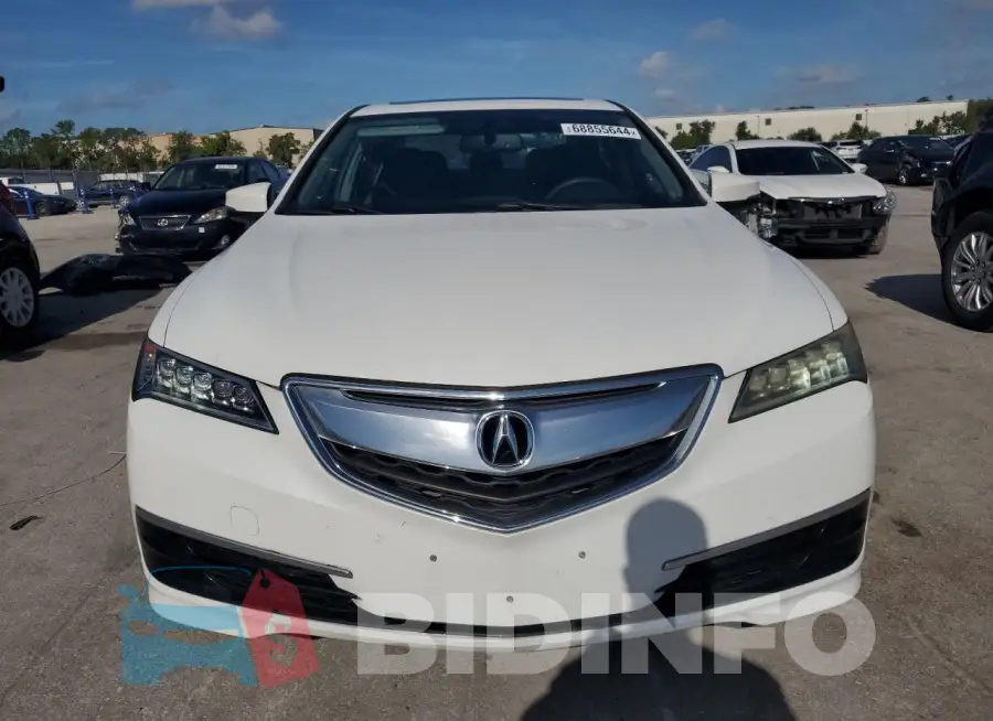 19UUB2F32FA006394 Photo# 5