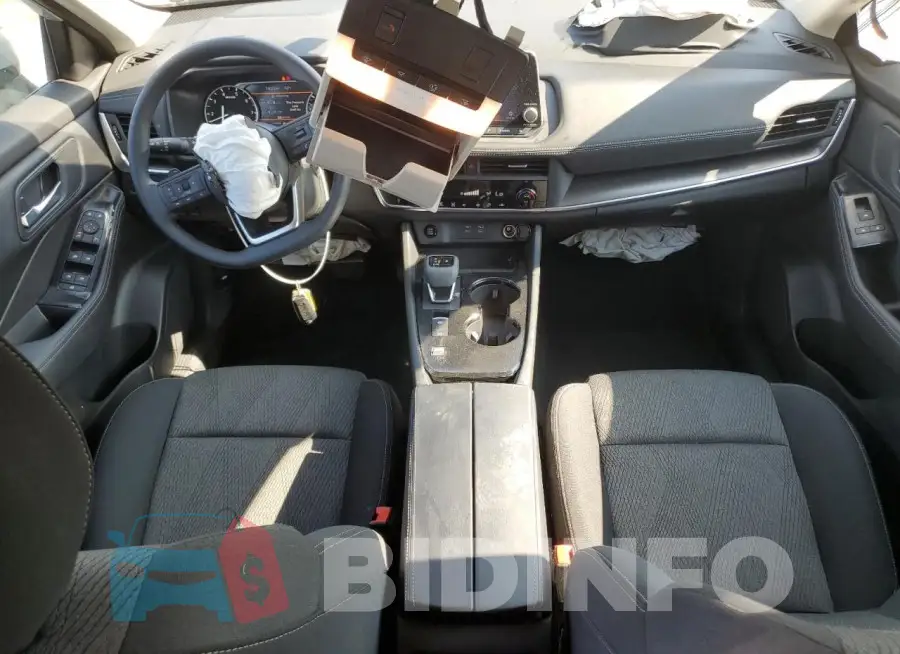 5N1BT3BA1RC728988 Photo# 8