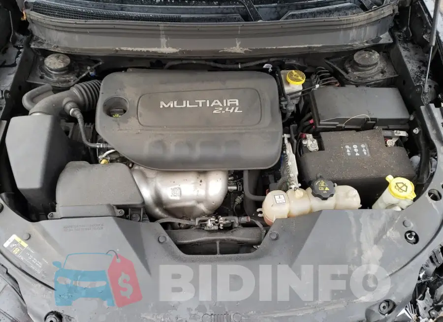 1C4PJLLB1KD110870 Photo# 12