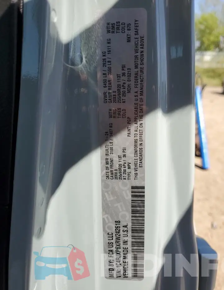 1C4RJXP6XRW242618 Photo# 13