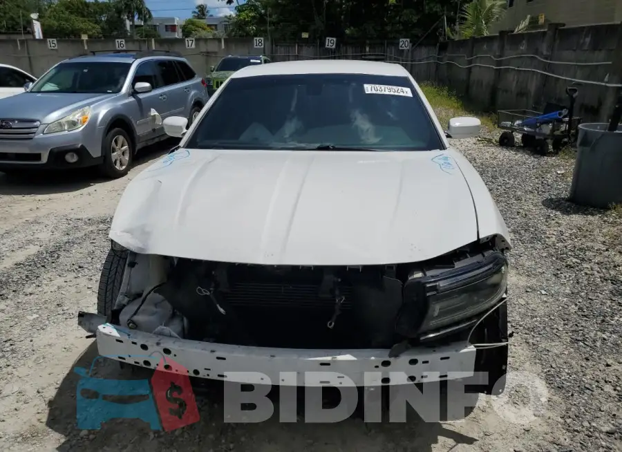 2C3CDXBG4FH738350 Photo# 5