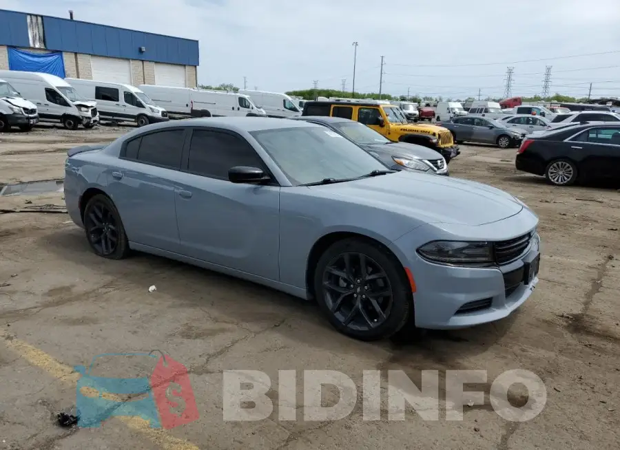 2C3CDXBG7MH644525 Photo# 4