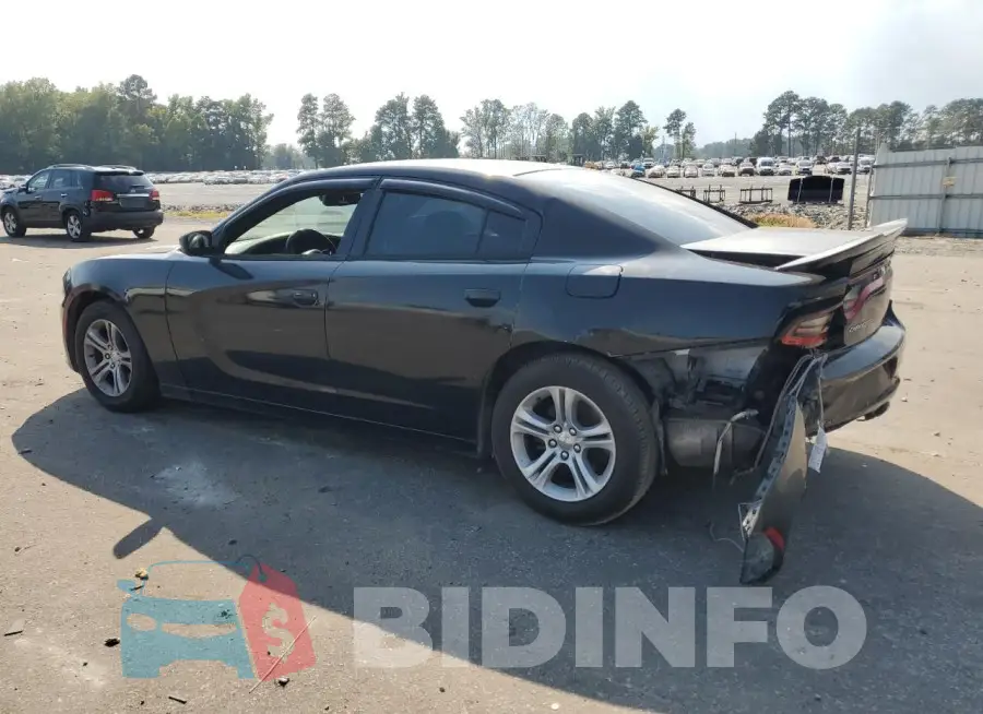 2C3CDXBG8FH884184 Photo# 2