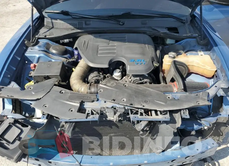 2C3CDXHG4LH238482 Photo# 11