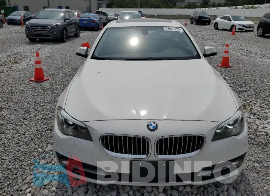 WBA5A7C52GG147258 Photo# 5