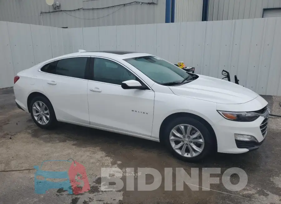 1G1ZD5ST8RF155320 Photo# 4