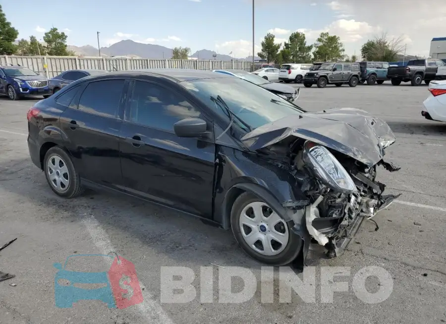 1FADP3E2XJL235925 Photo# 4
