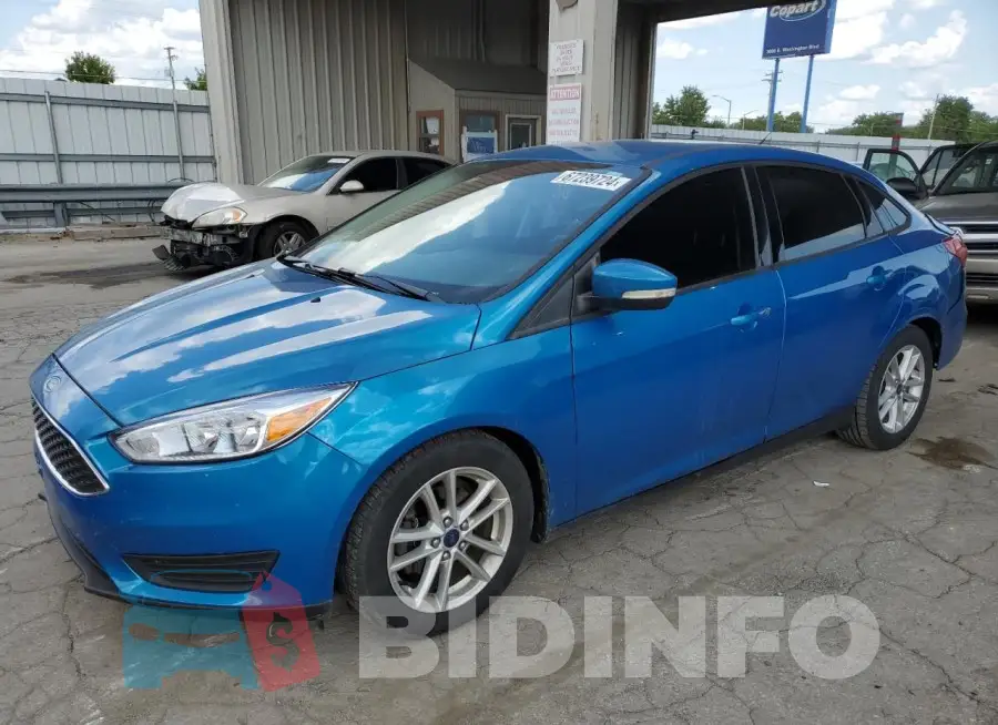 1FADP3F23GL274864 Photo# 1