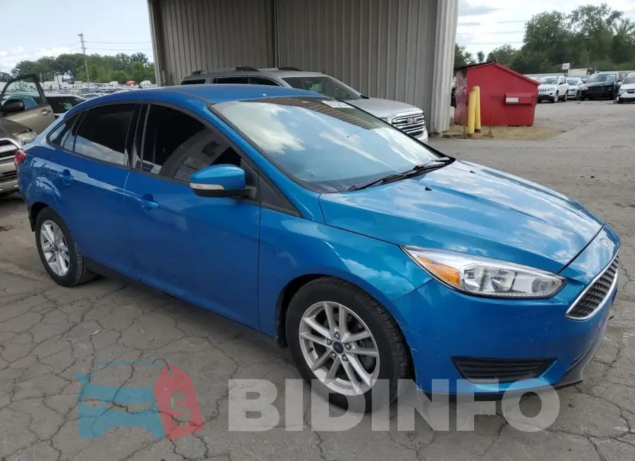 1FADP3F23GL274864 Photo# 4