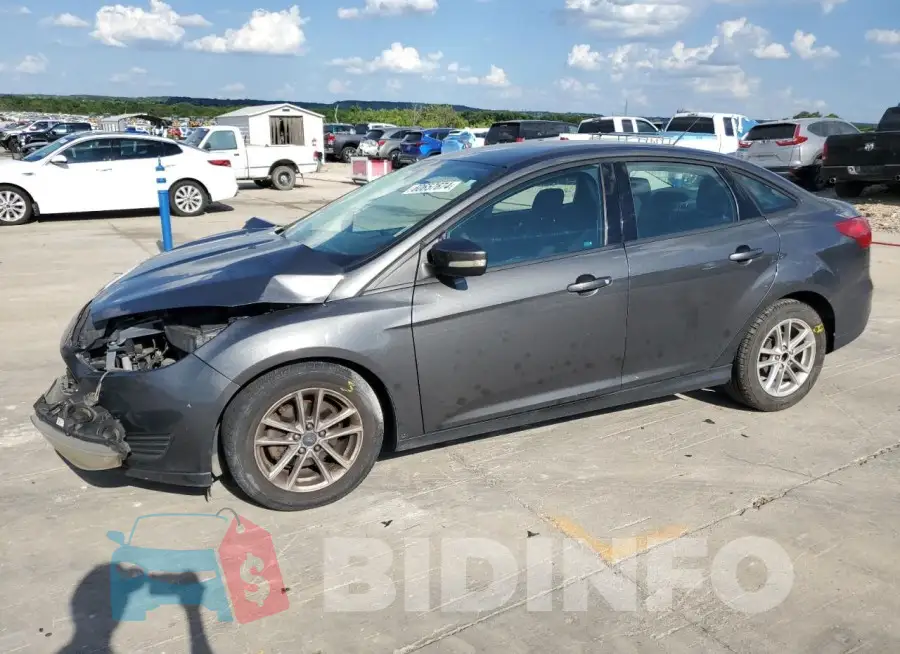1FADP3F28HL323574 Photo# 1