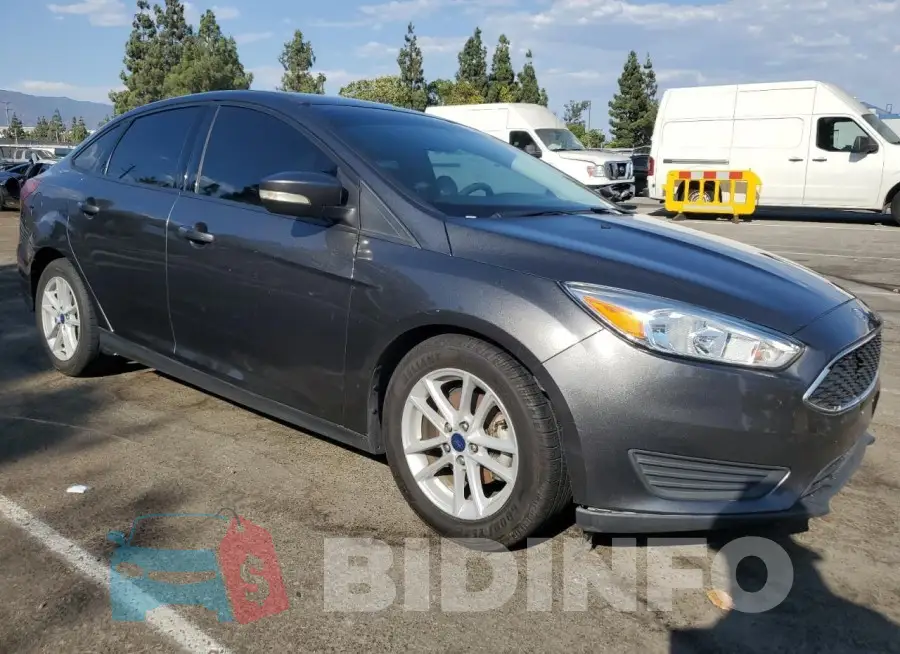 1FADP3F2XHL285698 Photo# 4