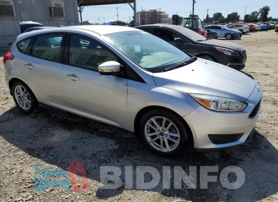 1FADP3K24GL269176 Photo# 4
