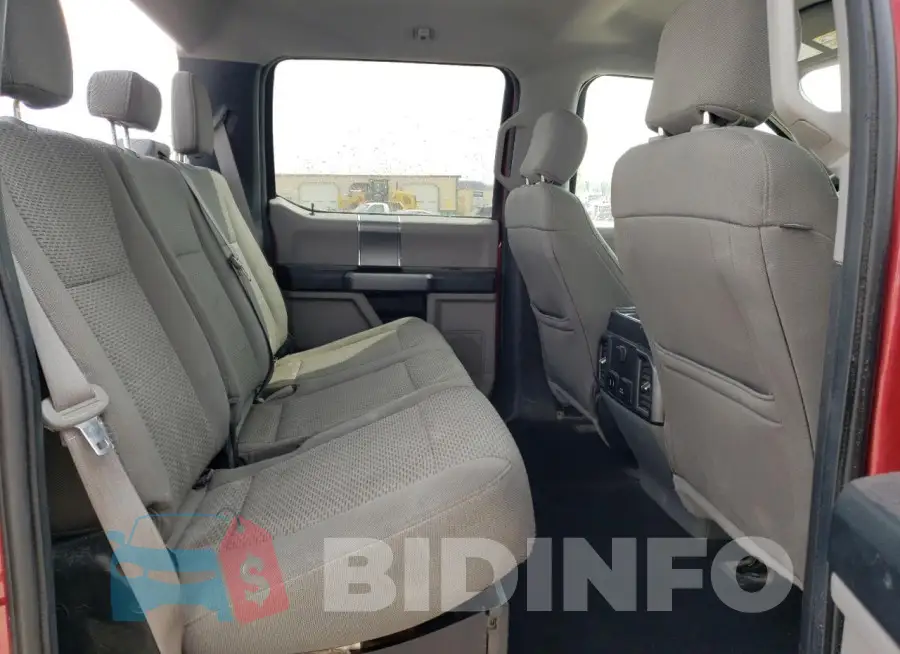 1FT7W2BT1JEB26873 Photo# 10