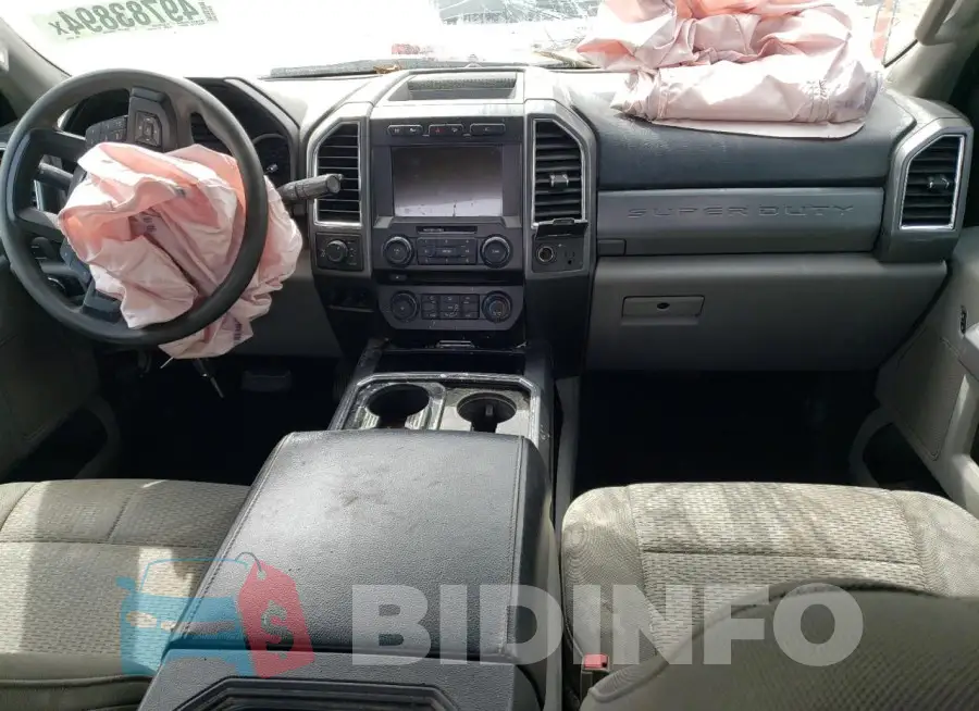 1FT7W2BT1JEB26873 Photo# 8