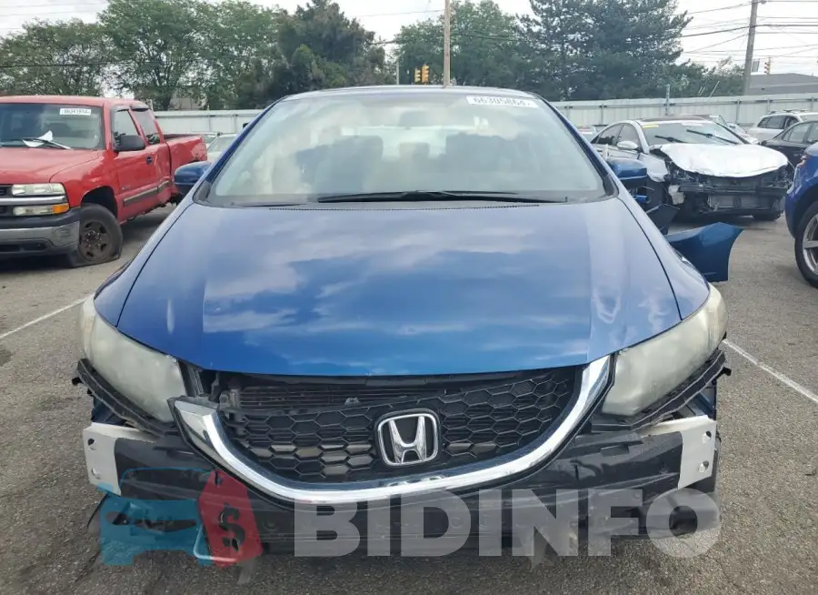 19XFB2F83FE031126 Photo# 5