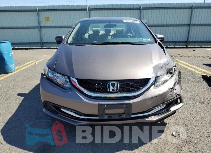 19XFB2F84FE227804 Photo# 5