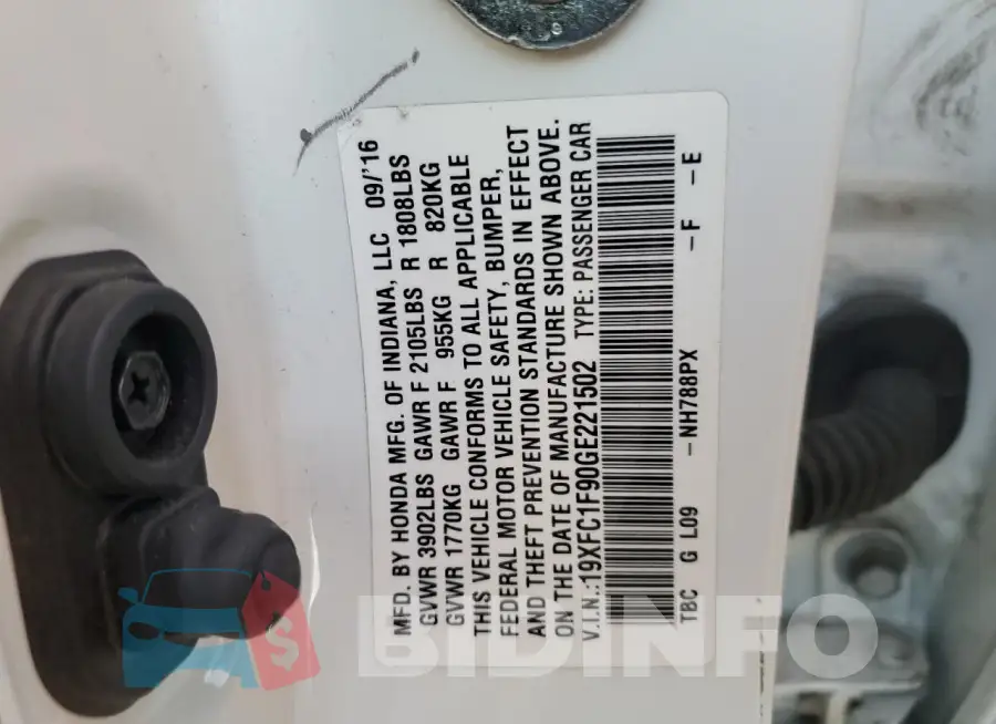 19XFC1F90GE221502 Photo# 12