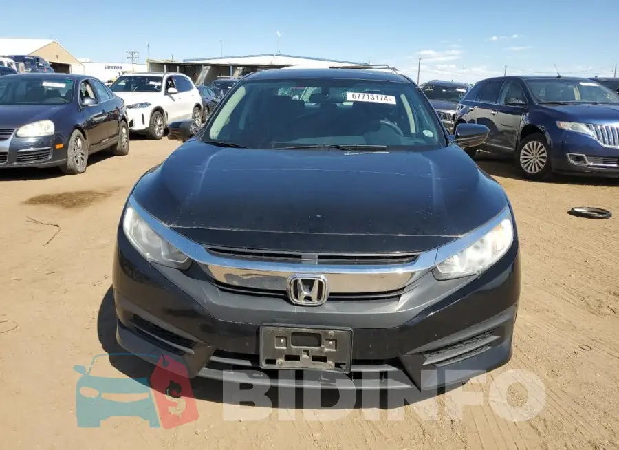 19XFC2F73HE026466 Photo# 5