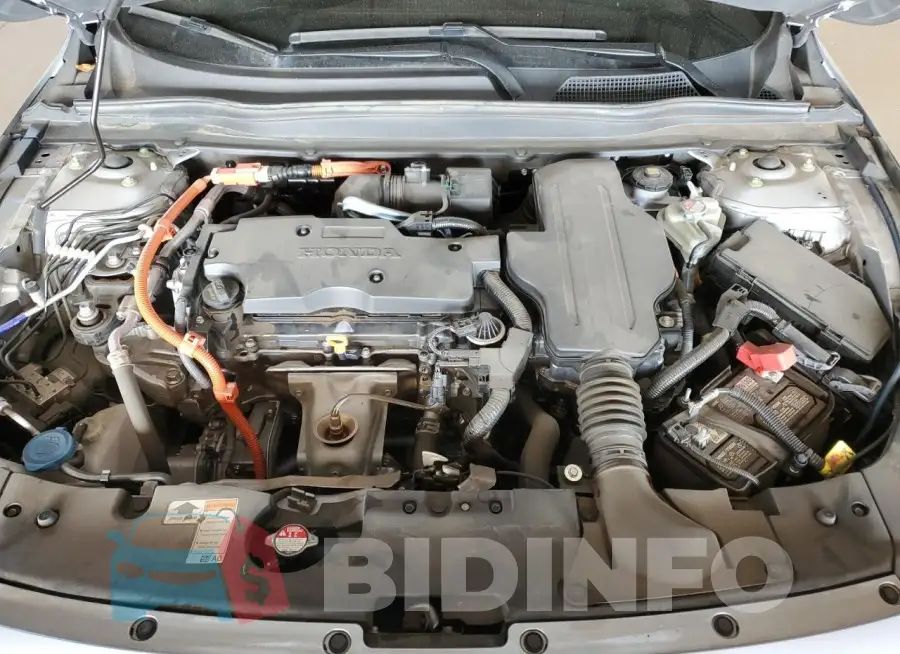 1HGCV3F22NA046201 Photo# 11