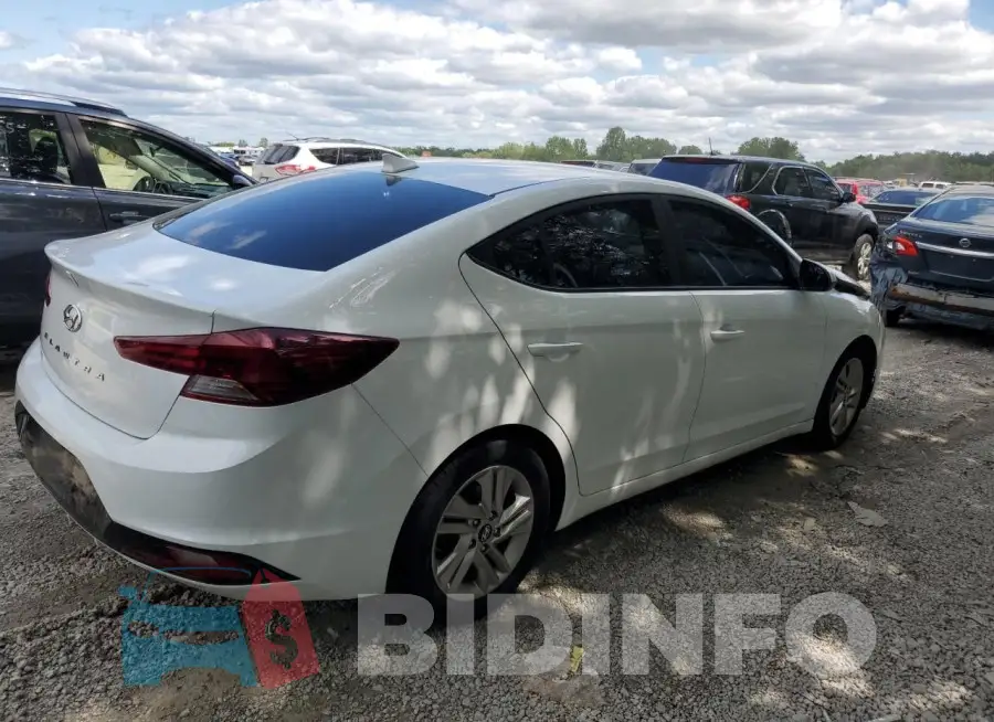 5NPD84LFXKH443537 Photo# 3