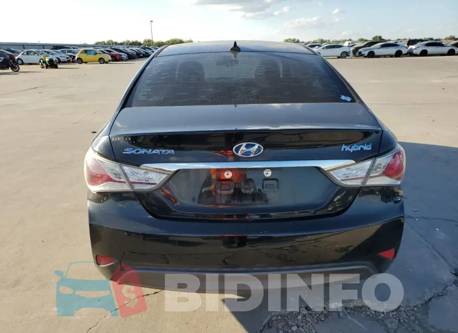 KMHEC4A48FA119242 Photo# 6