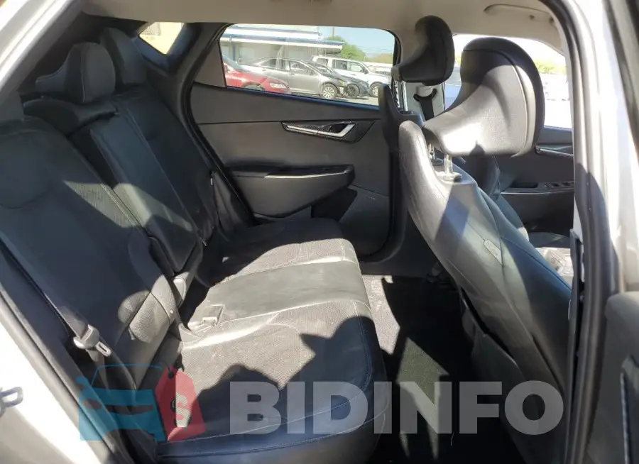 KNDC3DLC1N5032855 Photo# 10