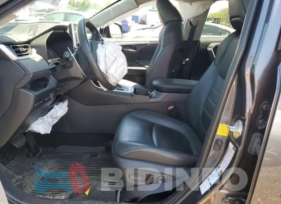 2T3A1RFV2MW142019 Photo# 7
