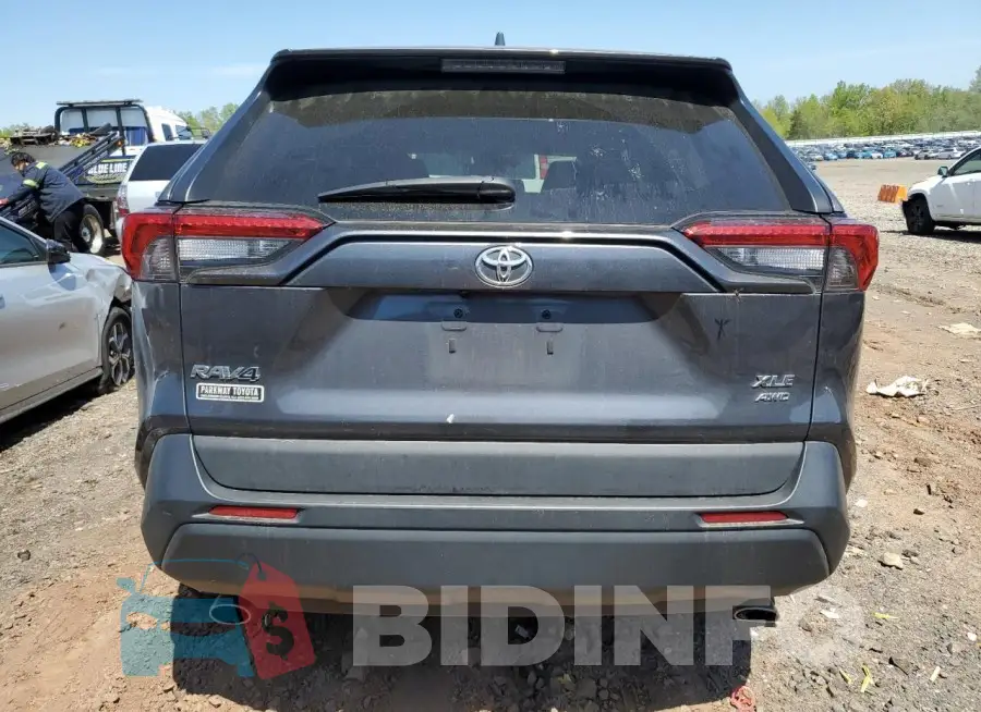 2T3A1RFV2MW142019 Photo# 6