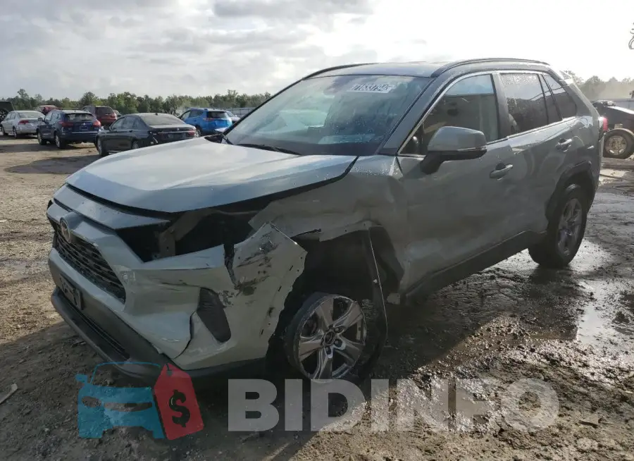 2T3P1RFV1NW286799 Photo# 1