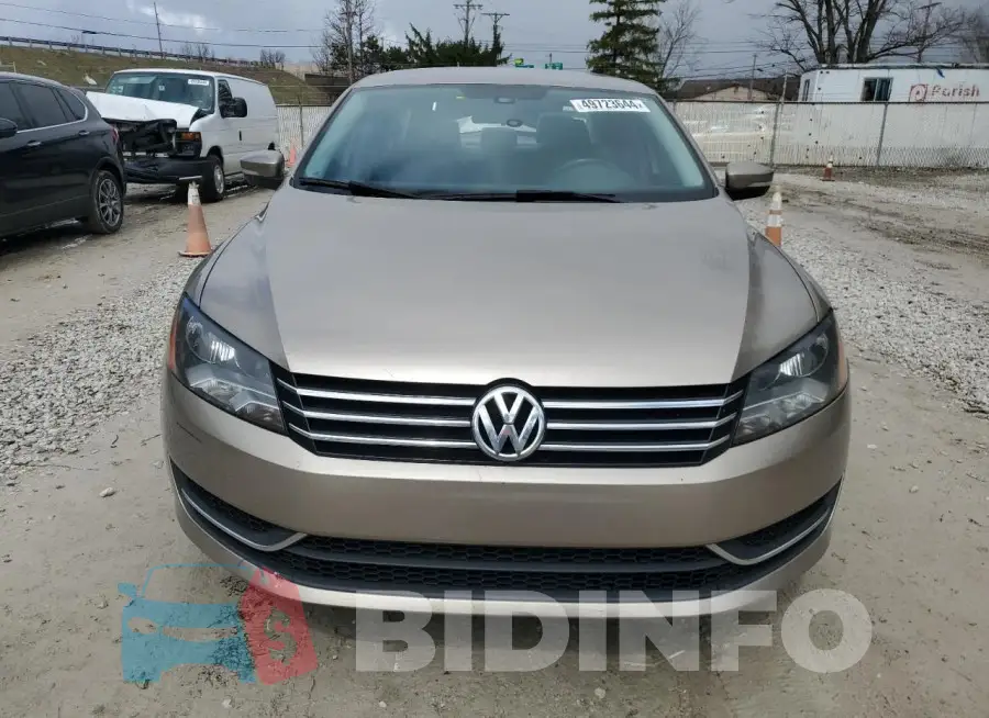 1VWBT7A34FC019317 Photo# 5