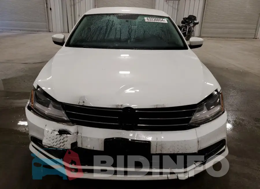 3VW167AJ9HM271678 Photo# 5