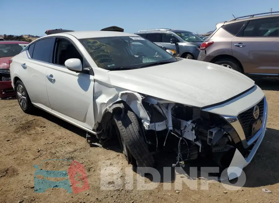 1N4BL4BV2LC175424 Photo# 4