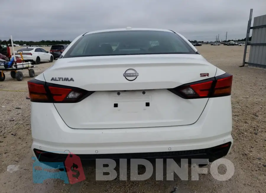 1N4BL4CV1PN330232 Photo# 6