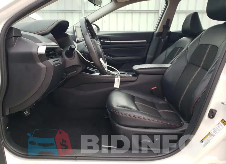 1N4BL4CV1PN330232 Photo# 7