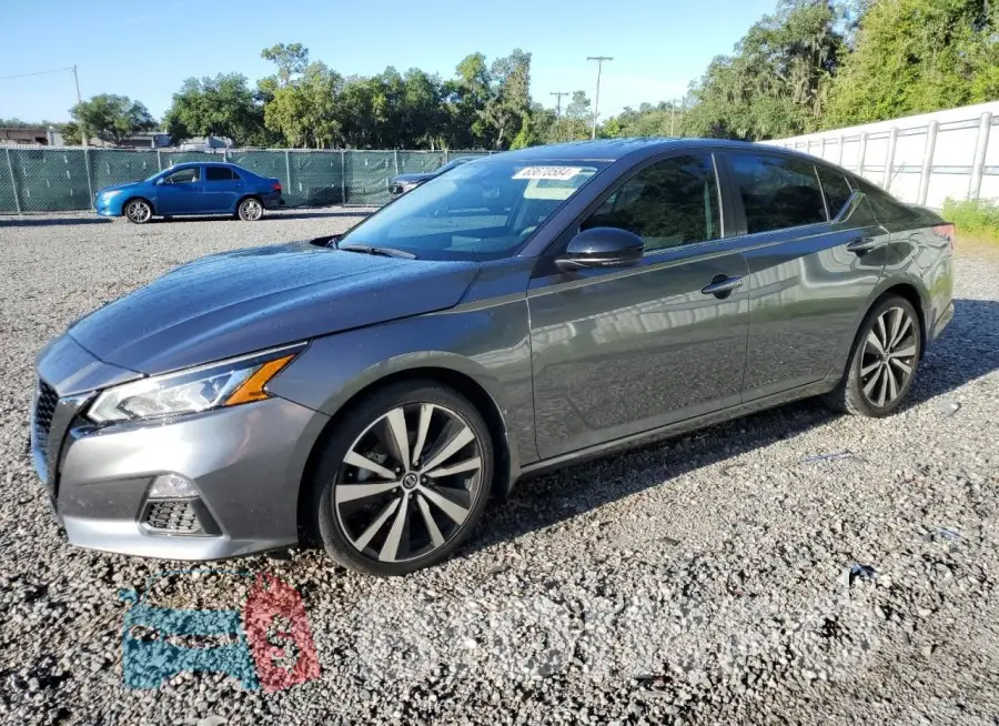 1N4BL4CV4LN319347 Photo# 1
