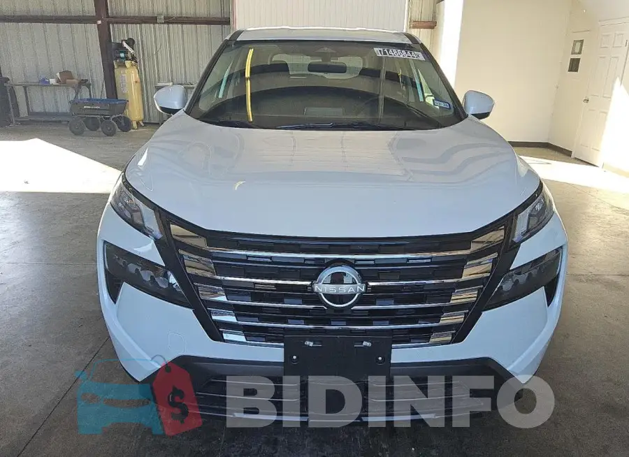 5N1BT3BA9RC710819 Photo# 5