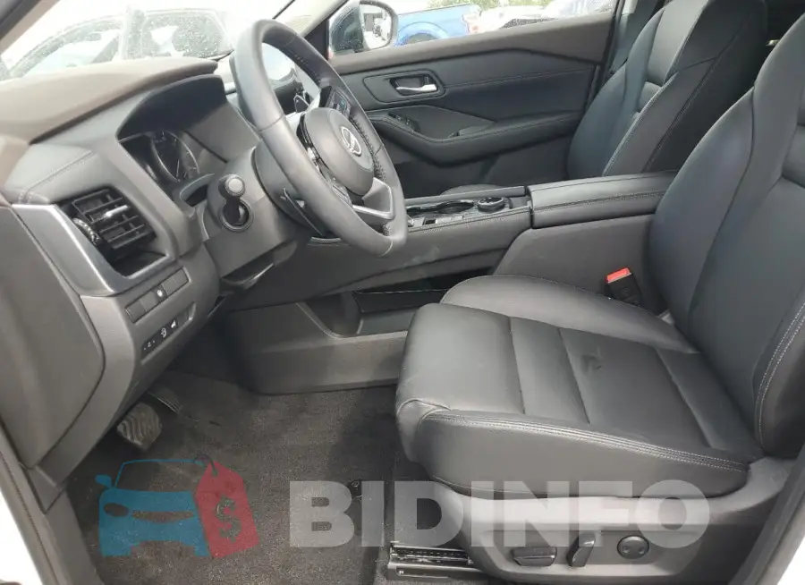 JN8BT3CBXPW481224 Photo# 7