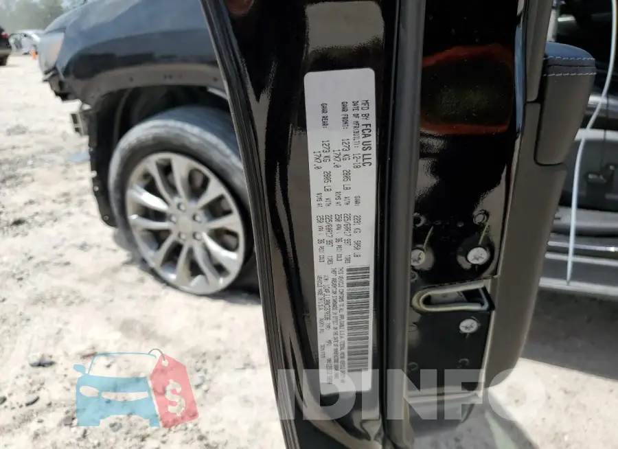 1C4PJLLB9KD370336 Photo# 13