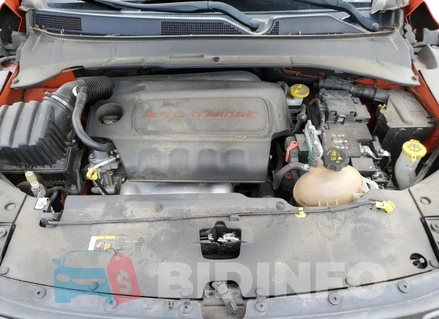 3C4NJDDB1HT667082 Photo# 11