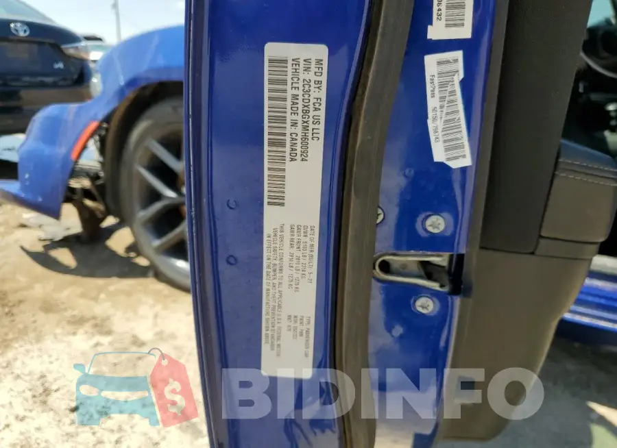2C3CDXBGXMH600924 Photo# 13
