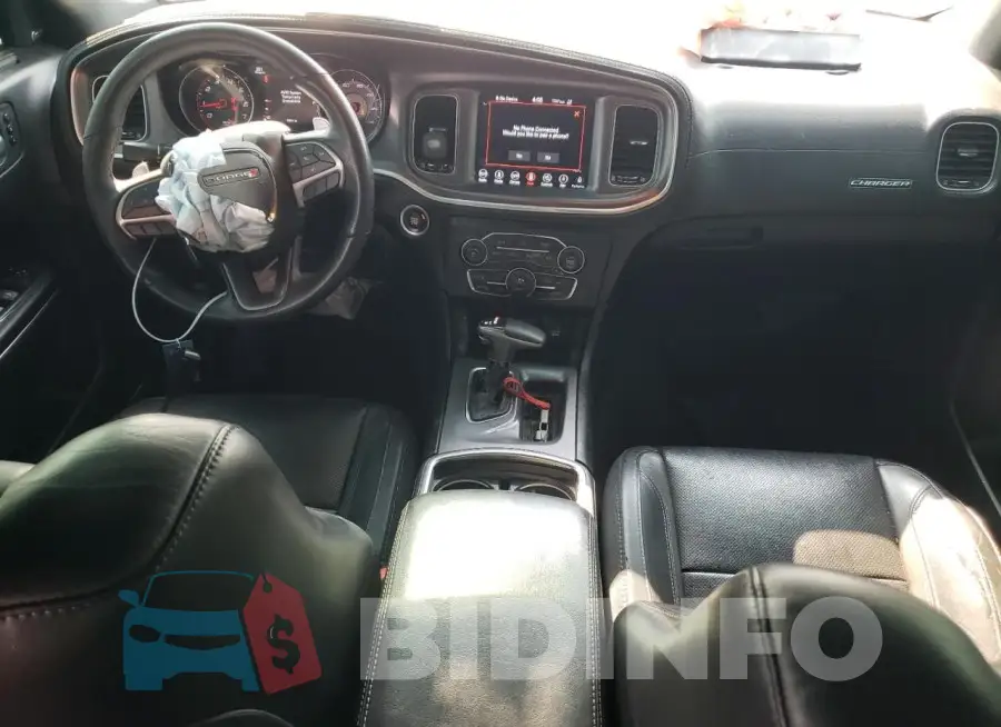 2C3CDXJG5KH527895 Photo# 8