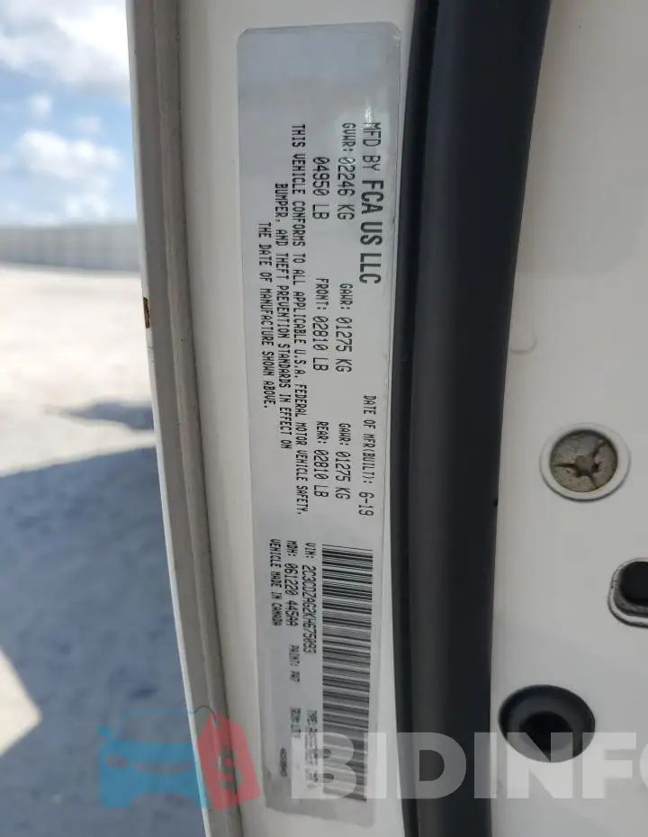 2C3CDZAG2KH675093 Photo# 13