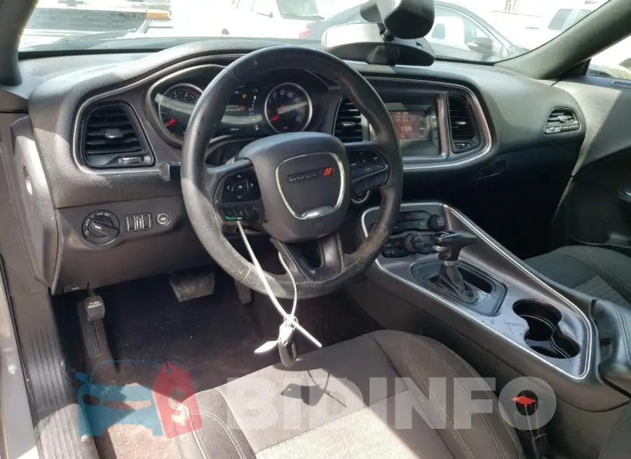 2C3CDZAGXHH633568 Photo# 8