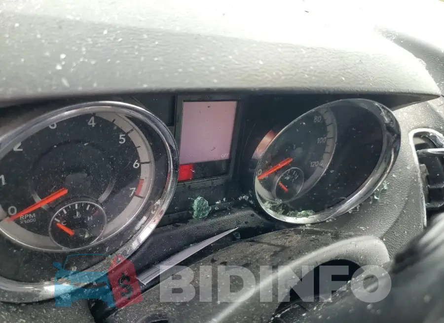 2C4RDGEG8KR750247 Photo# 9