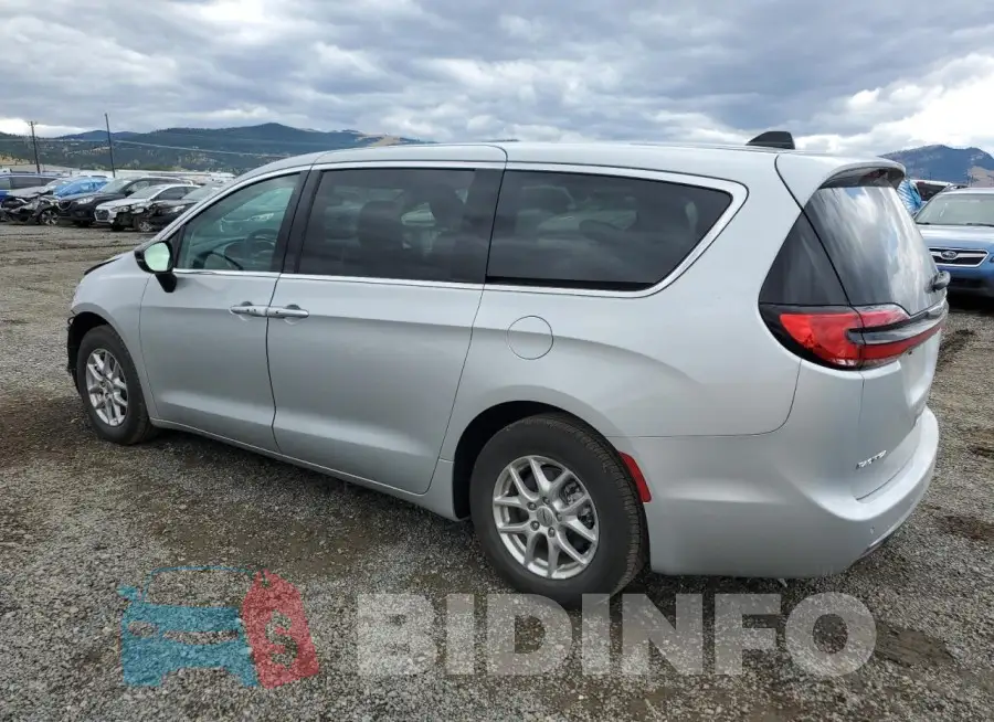 2C4RC1BG8RR172018 Photo# 2